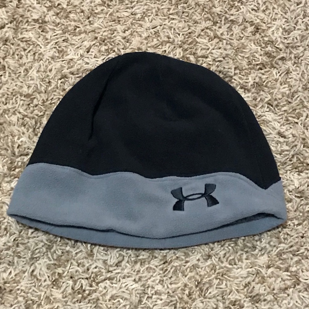 Under Armour beanie